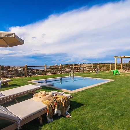Chainteris Villas, Vast Views, By Thinkvilla Prínos Exteriör bild