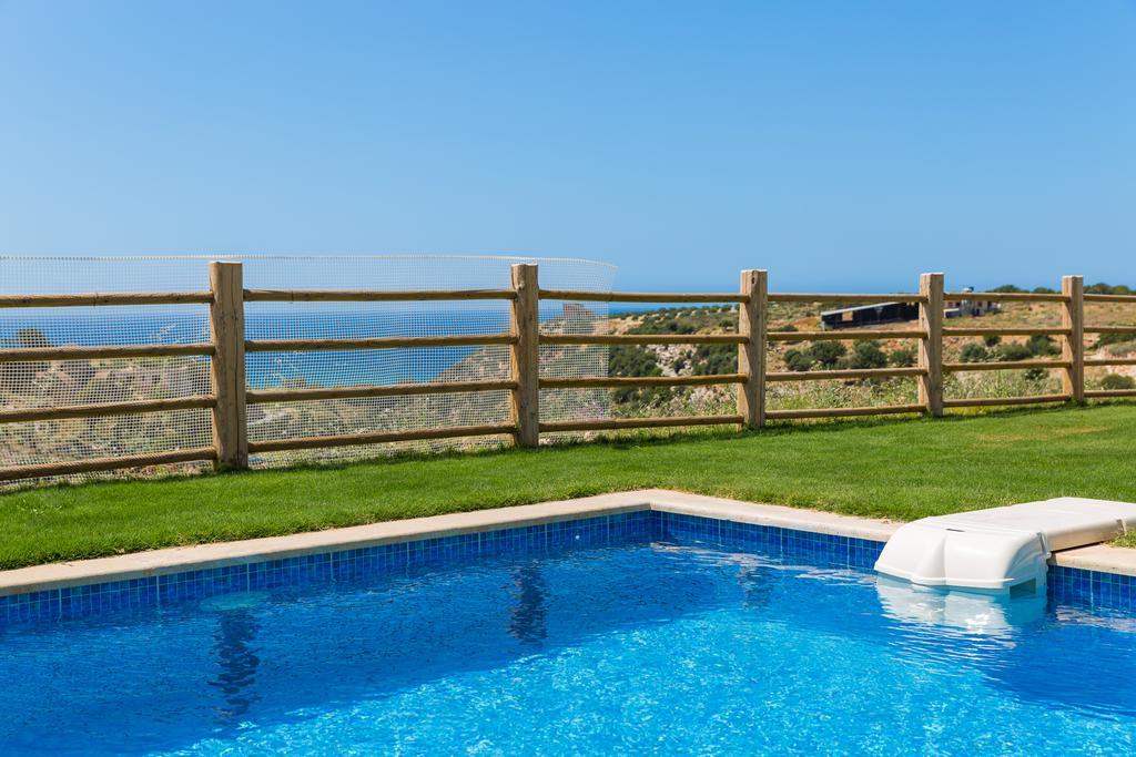 Chainteris Villas, Vast Views, By Thinkvilla Prínos Exteriör bild