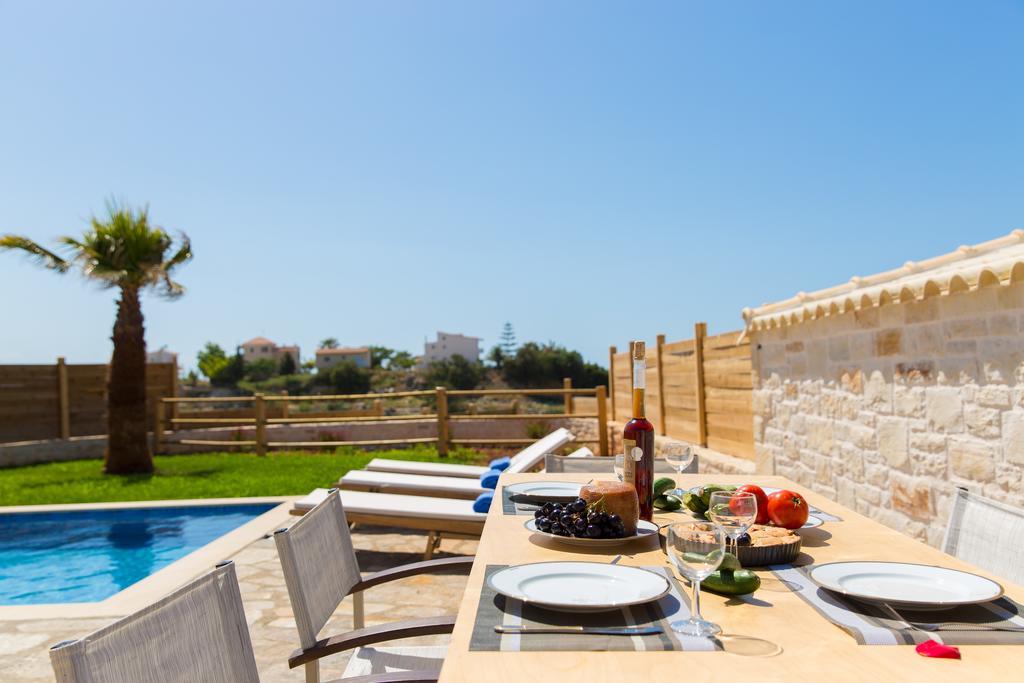 Chainteris Villas, Vast Views, By Thinkvilla Prínos Exteriör bild