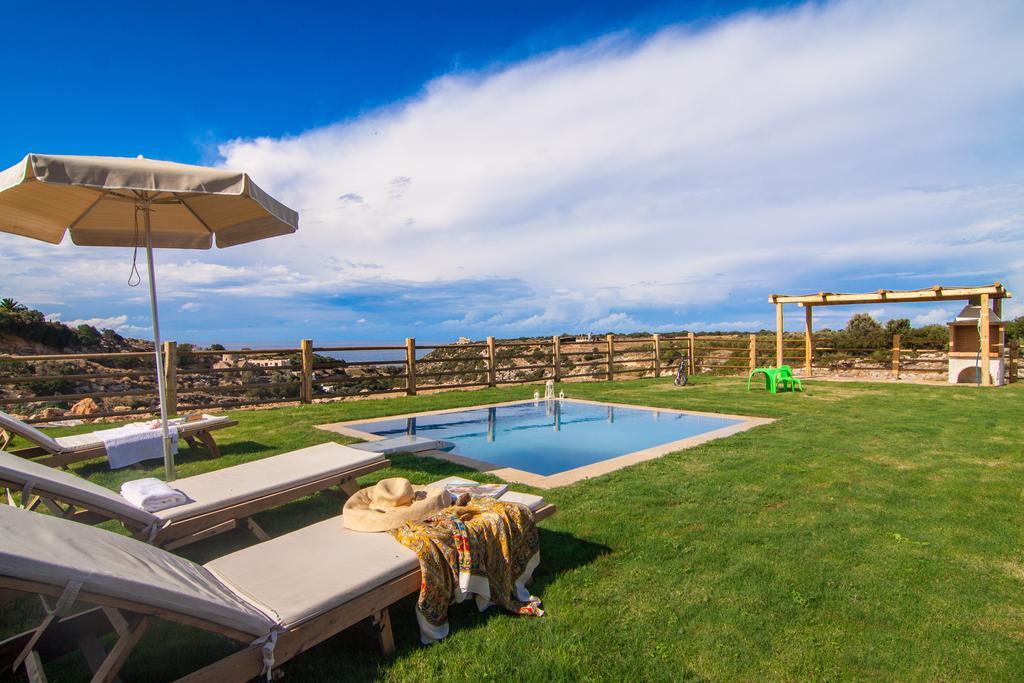 Chainteris Villas, Vast Views, By Thinkvilla Prínos Exteriör bild