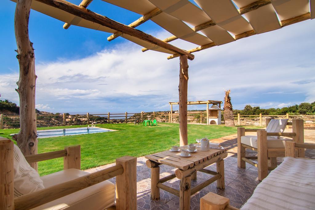 Chainteris Villas, Vast Views, By Thinkvilla Prínos Exteriör bild